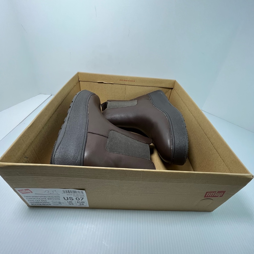 FitFlop Genuine Smooth Leather Platform Chelsea Boots - color Chocolate Brown - Picture 11 of 11